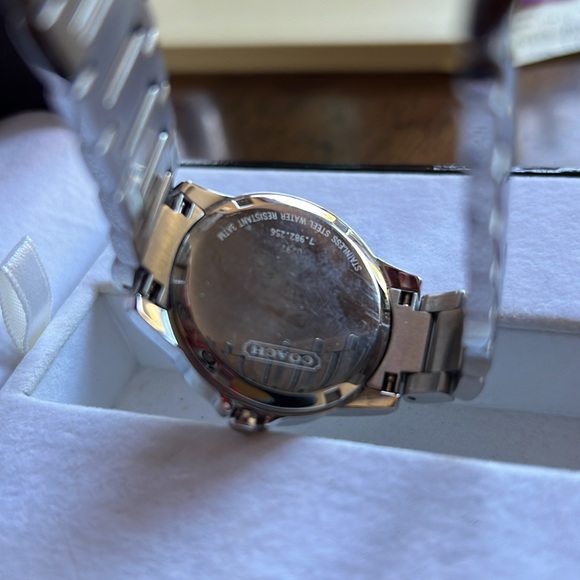 EUC Coach Silver Signature Link Stainless Steel Band Watch - Picture 16 of 16